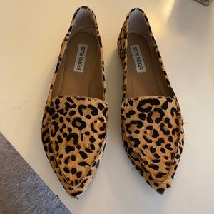Steve Madden Animal Print Flats Size 9